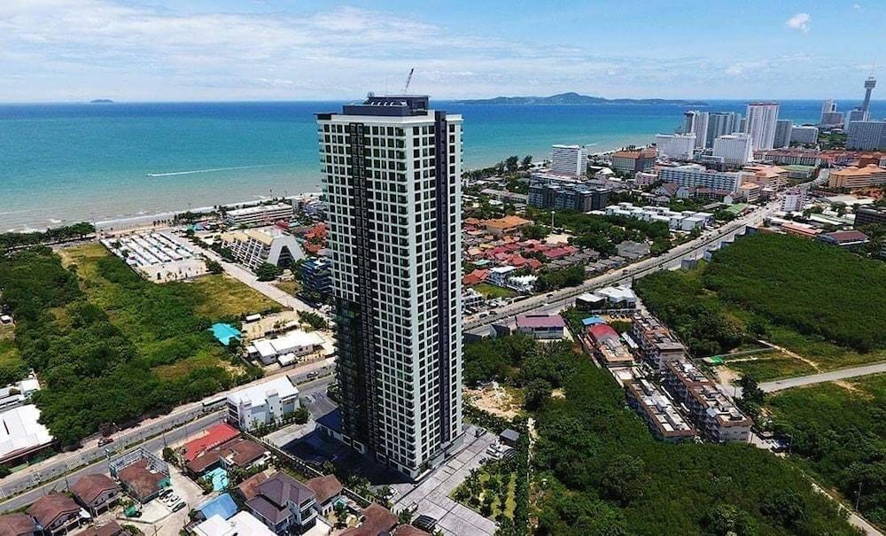 Dusit Grand Condo View Pattaya Exterior foto